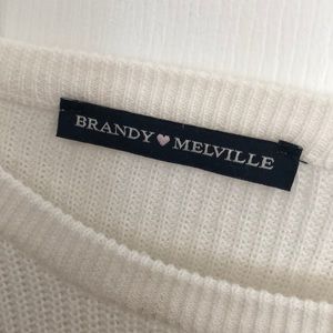 Brandy Melville light sweater
